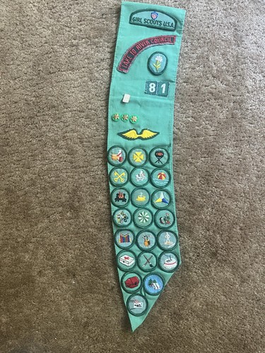 girl scout sash with badges 1960s 1970s
