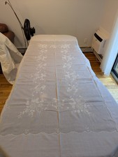 VTG Organdy Hand Embroidered Tablecloth With 12 Napkins - Brand New - 108"x72"
