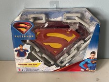 2006 Superman Returns Hero Gear Accessories Shield, Cape  Chain Ages 3-7,