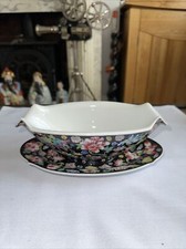 Jingdezhen Zhongguo Famille Rose Black Thousand Flower Pattern Gravy Boat