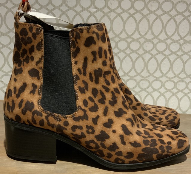 Leopard Ellie Chelsea Pull on BOOTS 