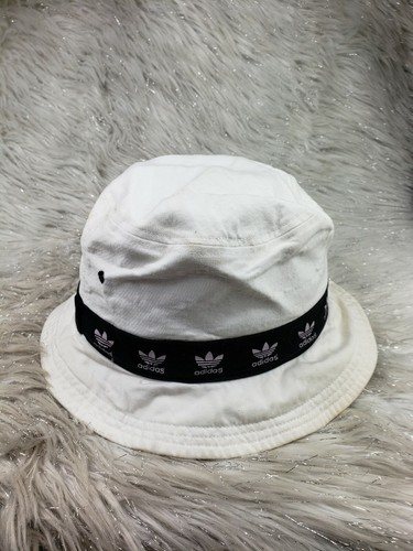 ADIDAS Vintage White Mens Round Hat 