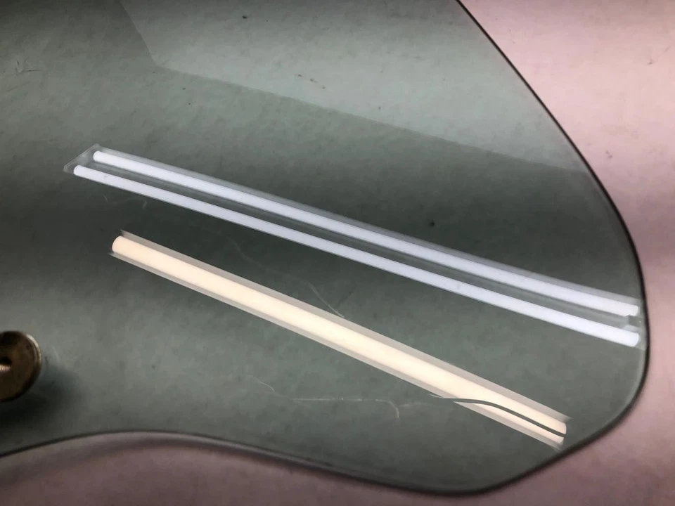 1994 1995 BMW 325I E36 * Convertible Left Driver Side Rear Quarter Window Glass - Image 3 of 4