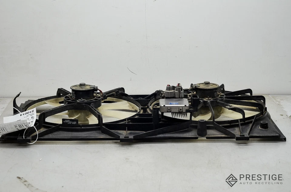 2007-2012 LEXUS ES350 RADIATOR COOLING FAN ASSY /W COMPUTER 89257-30060 OEM - Изображение 4 из 4