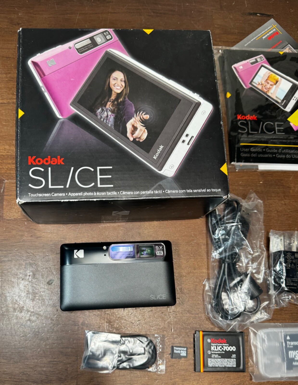 Kodak SLICE EasyShare R502 14.0MP Digital Camera 8GB Micro SD
