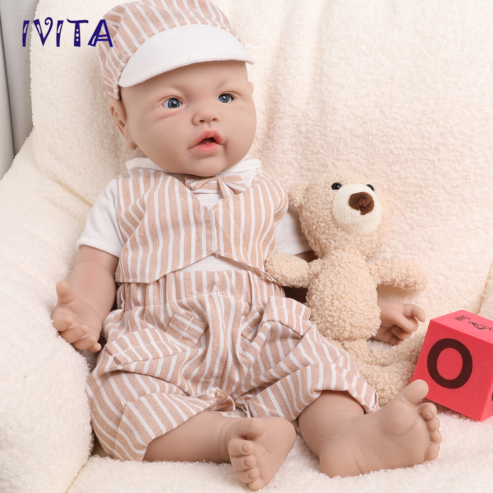 IVITA 17 inch Lovely Baby Boy Doll Lifelike Full Silicone Reborn