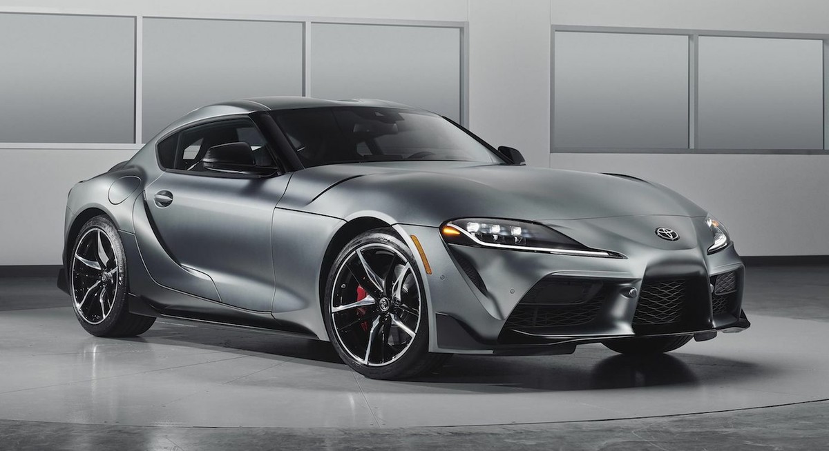 トヨタ スープラ パーツカタログ 93.5〜02.8 s-l1200.jpg