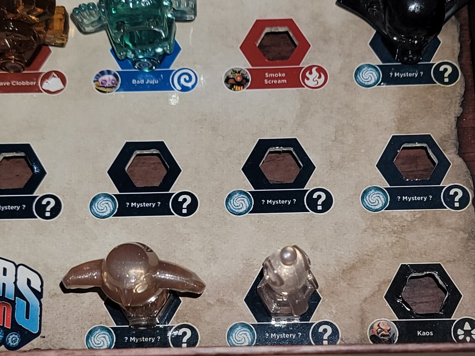 Skylanders Trap Team 21 LOT Trap Crystals Collector Storage Case Box ...