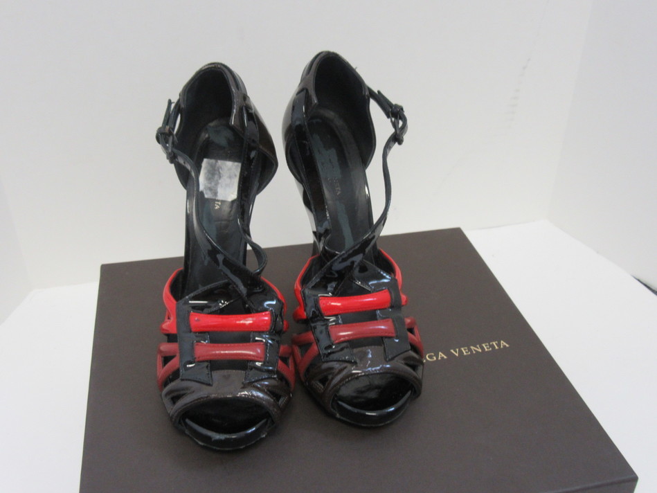 サンダル・ミュール BOTTEGA VENETA WOMEN'S SANDALS PATENT $_12.JPG?set_id=880000500F