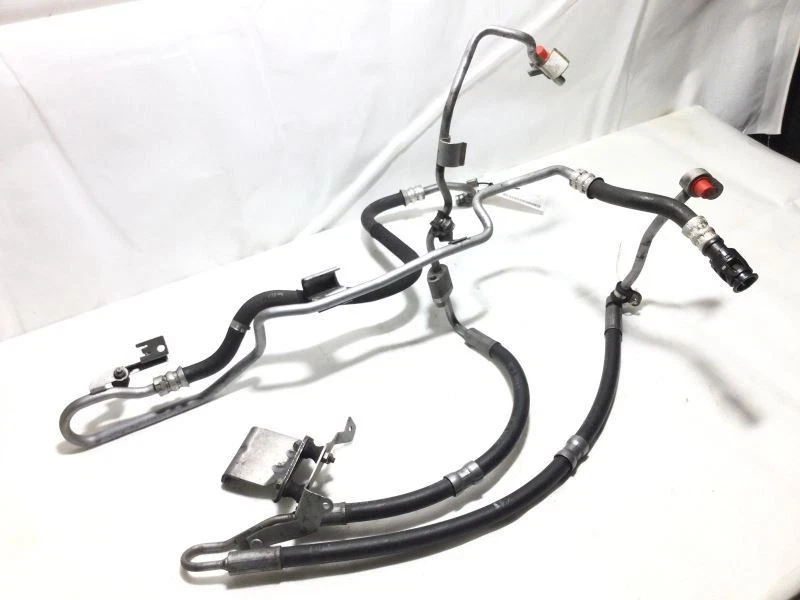 Manguera de expansión de accionamiento dinámico para BMW 550i 30390 2009-2013 Foto 3 de 4