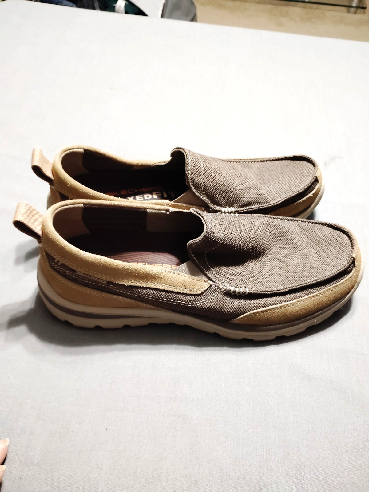 Skechers Relaxed Memory Foam Arch Slip-Ins Shoes Men 11 Two Tone Brown Old Money image 4