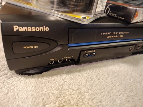 Panasonic 4 Head VHS VCR Player PV-V4522 Recorder Blue Line - Tested Working - Picture 15 of 18