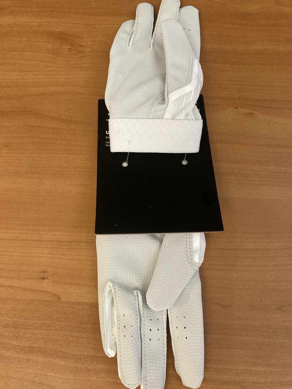 UNDER ARMOUR CLEAN UP YOUTH Boys Baseball BATTING GLOVES 1378765-100 Sz M Medium thumbnail 2