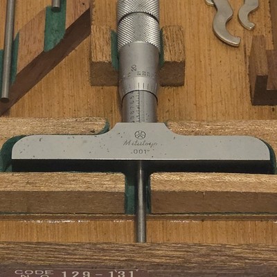 Mitutoyo DMC4 Depth Micrometer  Mechanical 0.001'' Resolution 129-131