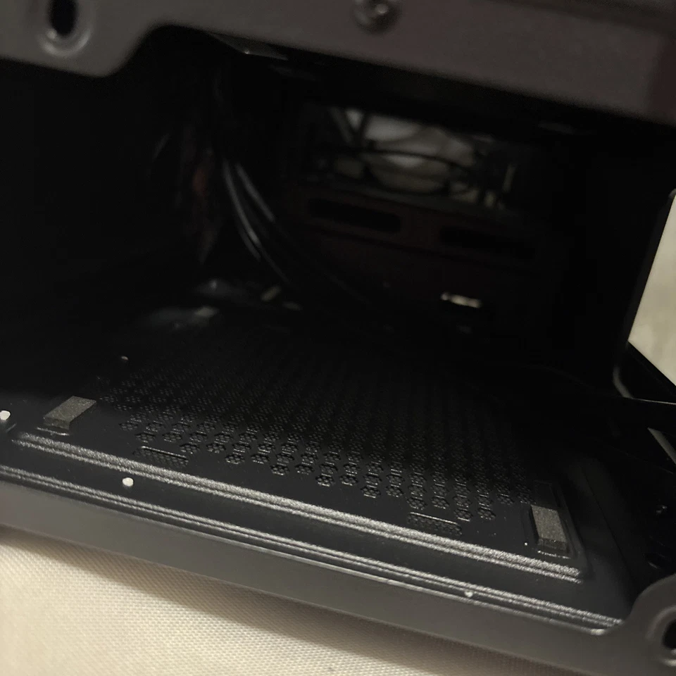 BitFenix Nova Mesh M ARGB PC Gaming Case - Black - Image 4 of 4