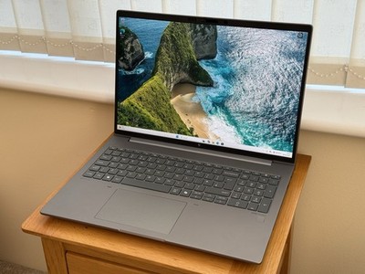 HP ZBook Power G11 Laptop AMD Ryzen 9 8945HS 64GB RAM 2TB SSD RTX 2000 Ada 120Hz