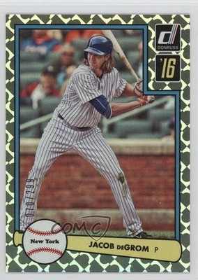 2016 Panini Donruss 1982 Design Holometric 70/299 Jacob deGrom #D82-39 00br