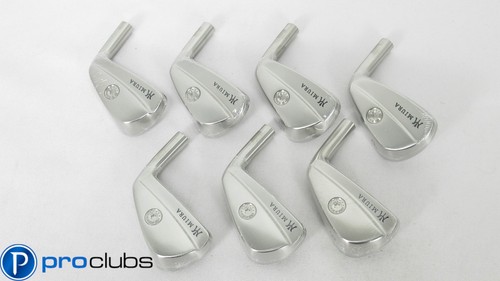 Miura IC 601 Set Ferri 4-PW - Teste Nuove Per Mani Destre, Qualità Professionale