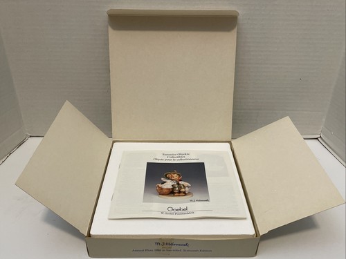 New/Open Box*M. J. Hummel GOEBEL 7.5" Annual Decorative Plate*1986*Boy w/Bunnies - Picture 2 of 5