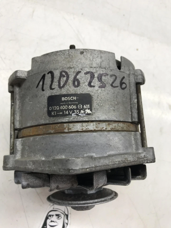Lichtmaschine Generator Bosch 0120400606 für Mercedes W110 W111 W113 - Image 2 of 3