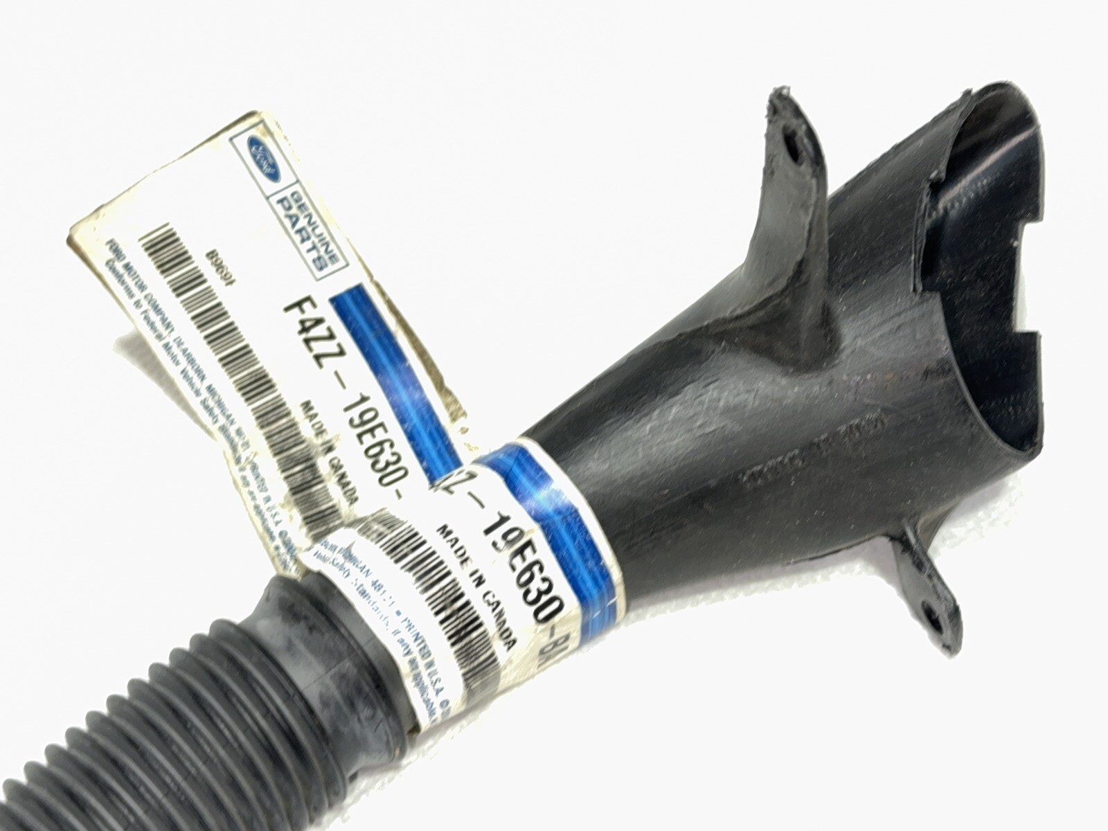 Genuine FORD F4ZZ-19E630-BA Windshield Defrost Duct RH 1999-2004 Mustang