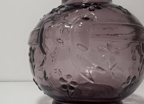 Vintage Crownford Giftware Italian Amethyst Glass Decanter Made In Italy 1983 - Picture 7 of 8
