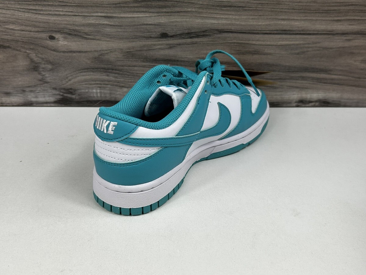 Women's Nike Dunk Low 