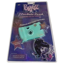 Bratz Electric Funk Glimmering Glam Cam Camera Take Pictures 35mm Film