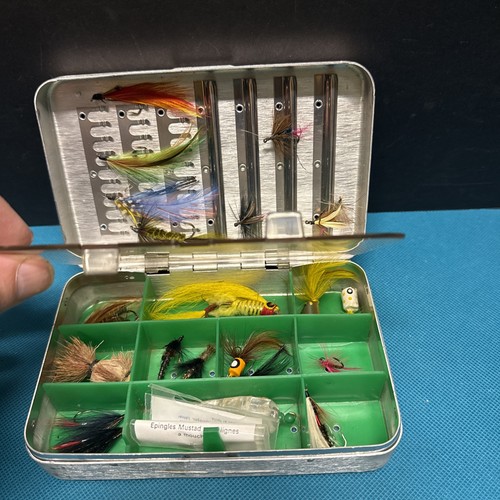 Vintage Perrine Fly Box #91 Aluminum Fishermen Fly Fishing Knots Display w Flies