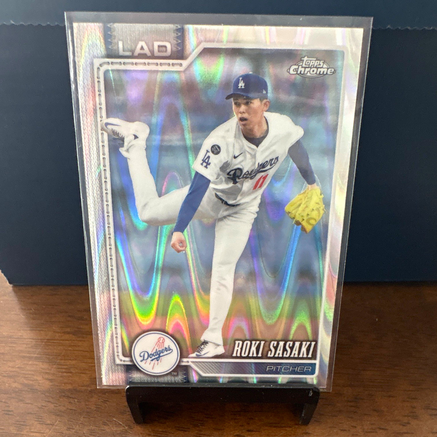 Topps 2026 Topps Chrome Roki Sasaki Los Angeles Dodgers #199 Raywave