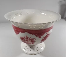 Vintage FTD (Florists' Transworld Delivery) Ceramic Footed Vase 5 3/4" High