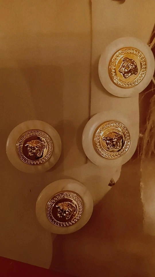 Acryl Perlmutartige VERSACE Medusa KNÖPFE 2,5cm Für Bluse Jacke Kostüm - Bild 2 von 2