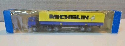 ROCO #1515  Magirus 310D Cab w/Michelin Covered Trailer ''Blue & Yellow''  1:87