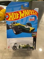 2024 Hot Wheels #188 HW Race Day 8/10 '67 Lotus Type 49 GrüN Weiß