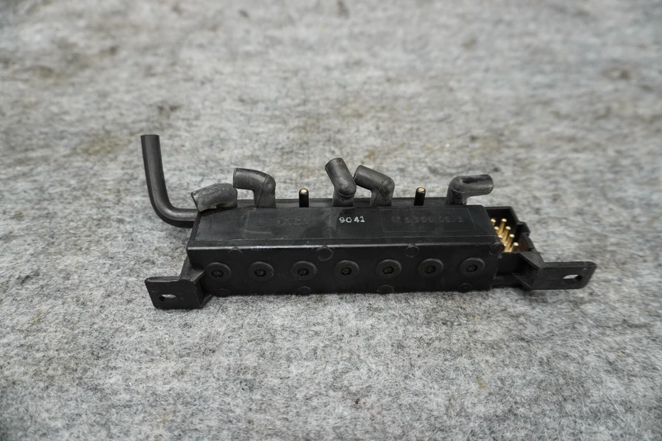 Heating Control Unit Mercedes W126 S560 Sel 420 Sel 400 Se oem - Image 2 of 4