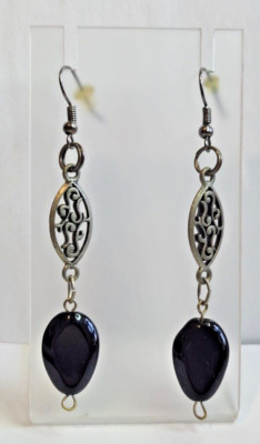 Vtg Silver Tone Dangle Flat Oval Black Plastic Bead Costume Fashion Earrings
