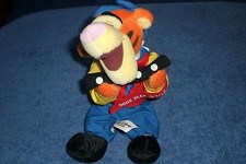 Disney WDW 2000 TIGGER 4TH OF JULY 8- Inch Patriotic Bean Bag Plush NEW