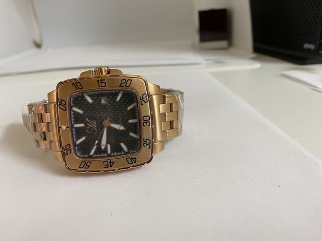 magico automatic watch