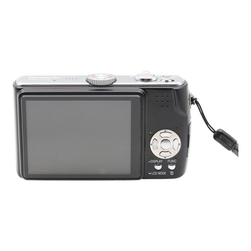 Panasonic Lumix DMC TZ3 compact camera digital camera - Picture 2 of 4