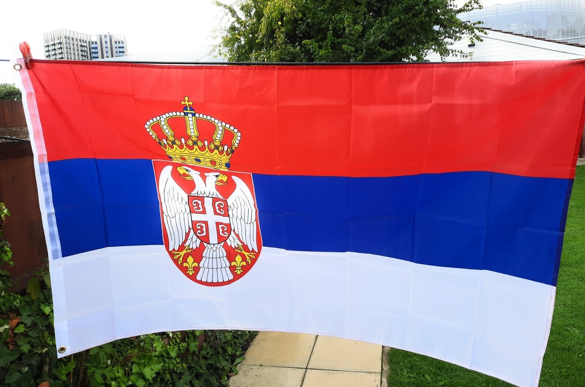 Large 5x3ft Serbia Flag – Perfect For Football, World Cup, Sports & Outdoor Events