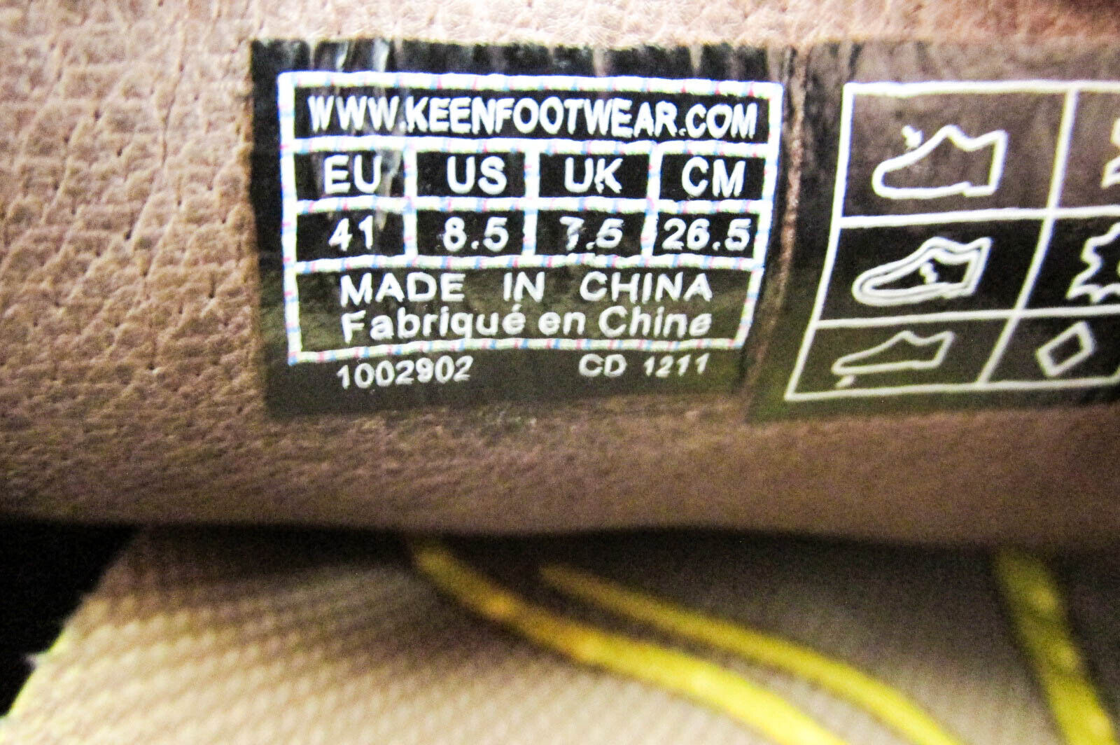 Scarpa uomo Keen Newport Boat taglia 8 5 marrone sneaker passeggio atletica usata vq