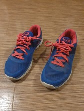 Nike Damen Sneaker Laufschuh Sportschuh Gr.38...