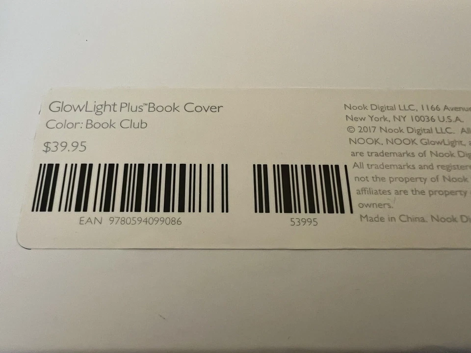 NOOK Glowlight Plus Book Cover with Tab BOOK CLUB - Image 3 of 3