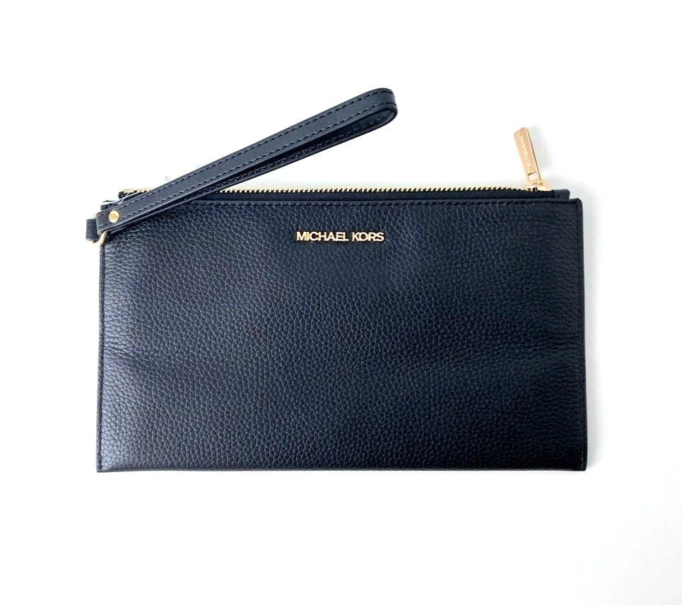 MICHAEL KORS Clutch JET SET TRAVEL LG TZ WRISTLET pelle nero