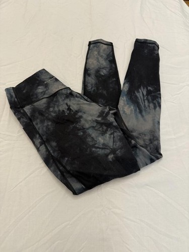 Alphalete Surface Pocket Leggings - Size Large