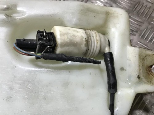 Waschwasserpumpe, Scheibenreinigung  Volkswagen Vento DE461211-05