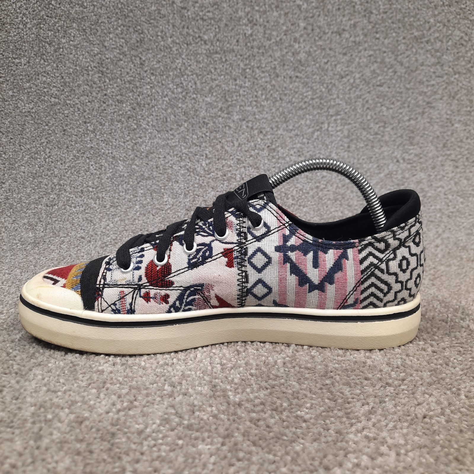 Scarpe Keen Elsa IV Southwestern Aztec in tela sneaker stringate da donna 10 1023158