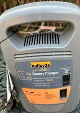 Halfords Car Battery Charger 12V