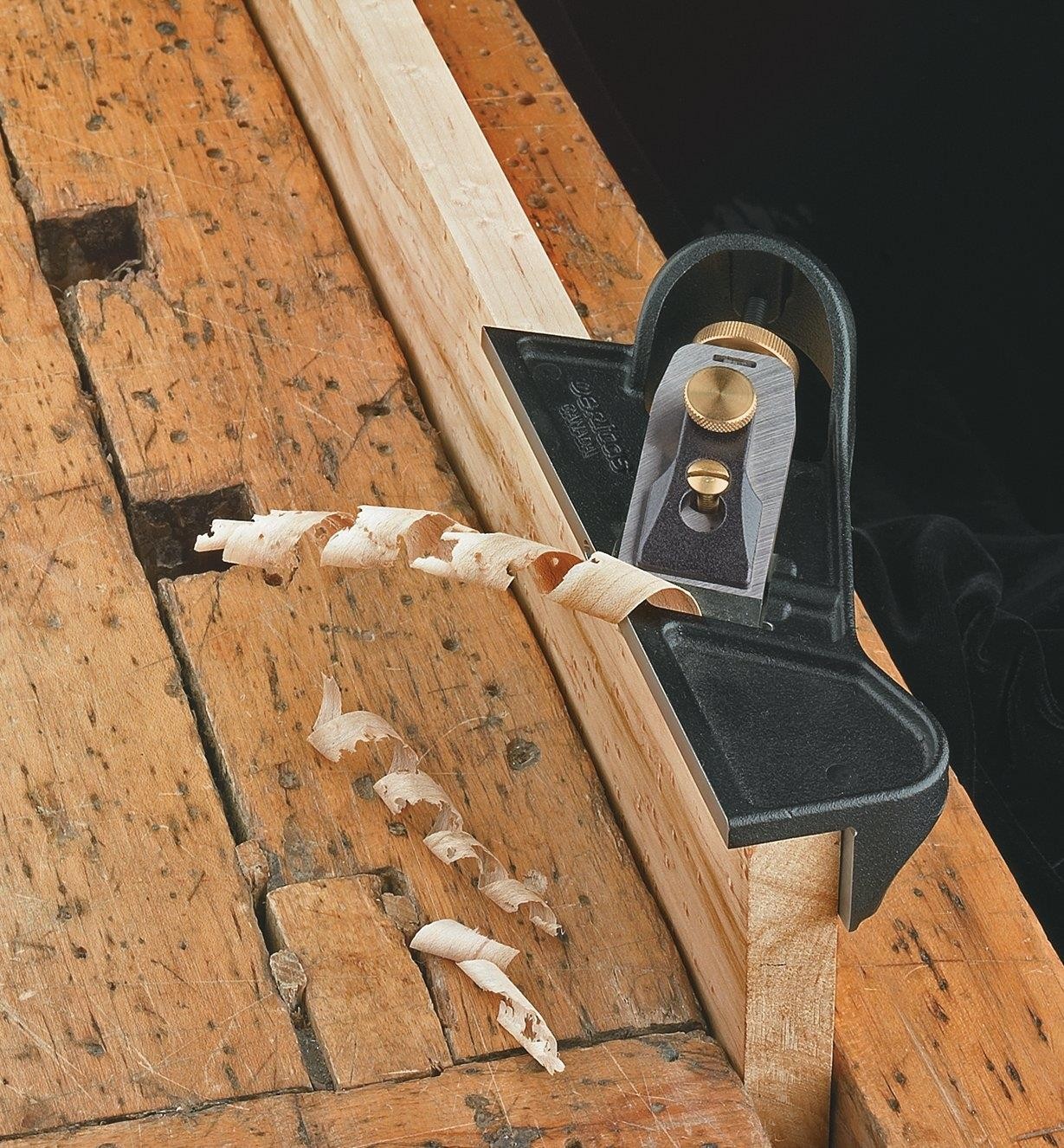 Veritas® Iron Edge-Trimming Plane with PM-V11 Blade - Left Hand