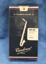 Vandoren Bb Clarinet Reeds 3 Box of Ten CR143